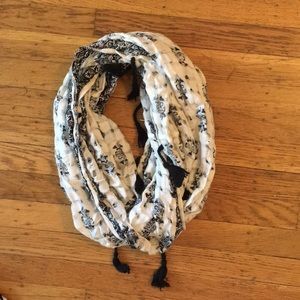 Dark blue and white infinity scarf with tassels